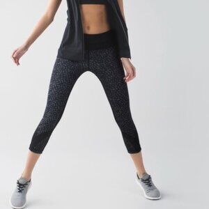 Lululemon Inspire Crop 2 Leggings Grey Black